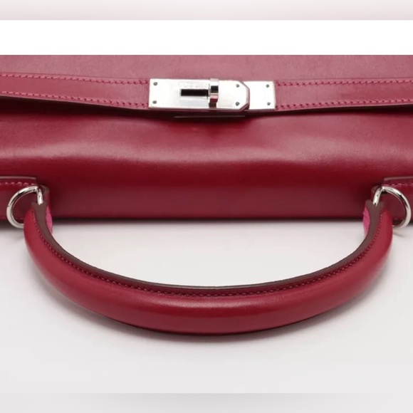 ♥️SOLD!💃🏽 AUTHENTIC HERMES Kelly 35cm Verso ROUGE & Pink Rose Tyrian Leather - Picture 6 of 9